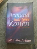 John MacArthur - Iemand had twee zonen, Ophalen of Verzenden, John MacArthur, Zo goed als nieuw