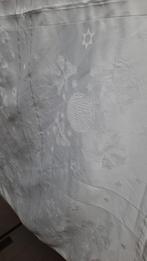 Mooi, wit, linnen kersttafellaken 150x120, Ophalen of Verzenden, Zo goed als nieuw, Rechthoek, Binnen