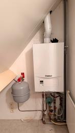 Vaillant eco tec pro 2021 cv ketel + thermostaat, Doe-het-zelf en Verbouw, Geisers en Boilers, Ophalen, Zo goed als nieuw, Minder dan 20 liter