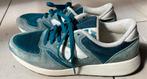 New Balance sneaker  420 blauw maat 40 zgan, Ophalen of Verzenden, Zo goed als nieuw, Blauw, Sneakers of Gympen