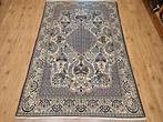 Handgeknoopt perzisch tapijt ghom met zijde 217x145, Info@SlatsAntiek.nl, Crème, 100 tot 150 cm, Perzisch
