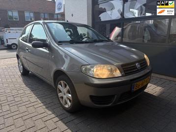 Fiat Punto 1.2 Young beschikbaar voor biedingen