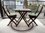 Tuinset IKEA ASKHOLMEN - tafel en 2 stoelen met kussen, Tuin en Terras, Tuinsets en Loungesets, Zo goed als nieuw, Tuinset, Hout