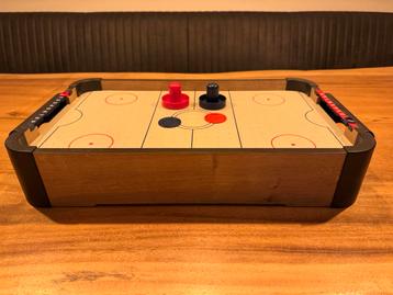 Mini airhockey tafel beschikbaar voor biedingen