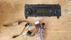 Radio cd speler Mercedes sprinter model 2010., Auto diversen, Autoradio's, Ophalen of Verzenden, Zo goed als nieuw