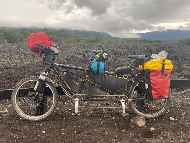 Unieke tandem – 3 remmen, Chris King & handgespaakte wiel, Fietsen en Brommers, Fietsen | Tandems, Gebruikt, Meer dan 20 versnellingen