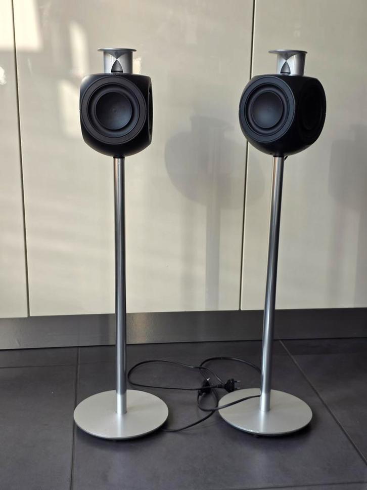Bang & Olufsen BeoLab 3 speakers met Stands, Audio, Tv en Foto, Luidsprekers, Zo goed als nieuw, Front, Rear of Stereo speakers