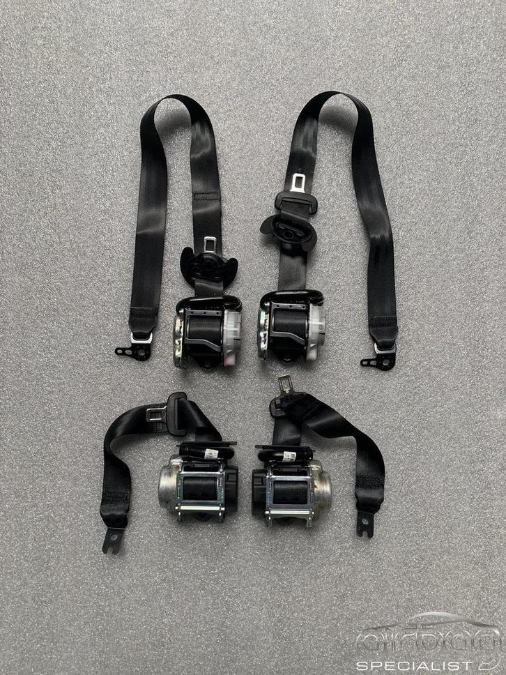 Gordel sets VW Volkswagen Tiguan 2015+ 5NA857805D 5NA857806D, Auto-onderdelen, Interieur en Bekleding, Volkswagen, Gebruikt, Ophalen of Verzenden