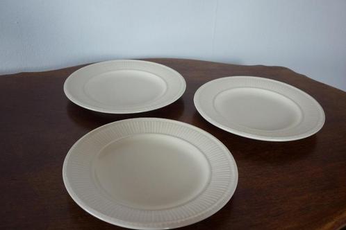 Wedgwood Edme GEBAKSBORDJES los te koop, Huis en Inrichting, Keuken | Servies, Zo goed als nieuw, Bord(en), Wedgwood, Aardewerk