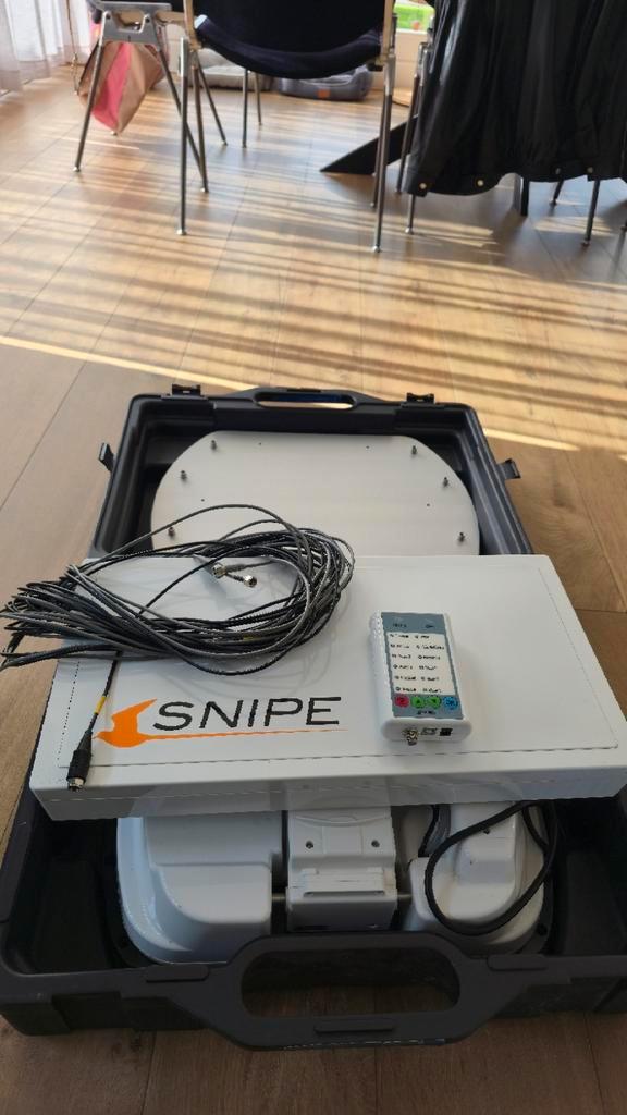 Selfsat Snipe - Volledig automatische schotelantenne, Caravans en Kamperen, Caravan accessoires, Zo goed als nieuw, Ophalen of Verzenden