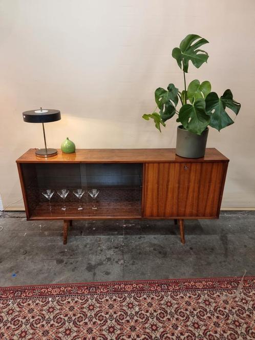 Vintage dressoir barmeubel met vitrine jaren 60, Huis en Inrichting, Kasten | Dressoirs, Zo goed als nieuw, 25 tot 50 cm, Ophalen