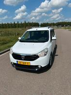 Dacia Lodgy 1.6 61KW 2012 Wit 158.681km, Auto's, Voorwielaandrijving, 83 pk, Stof, Beige