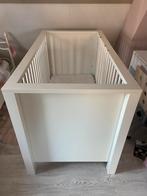 Ledikant wit + matras, Kinderen en Baby's, Kinderkamer | Complete kinderkamers, Ophalen, Zo goed als nieuw, Jongetje of Meisje