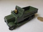 1946 Dinky Toys 151B. SIX WHEEL TRANSPORT WAGON + DRIVER!, Ophalen of Verzenden, Zo goed als nieuw, Bus of Vrachtwagen, Dinky Toys