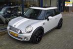 Mini Mini 1.6 Cooper Camden, Voorwielaandrijving, Euro 5, Zwart, 4 cilinders
