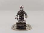 Zilveren miniatuur Metselaar                            Z153