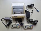 Super Nintendo + 2 controllers, aangepast voor NTSC games, Ophalen of Verzenden, Gebruikt, Met 2 controllers