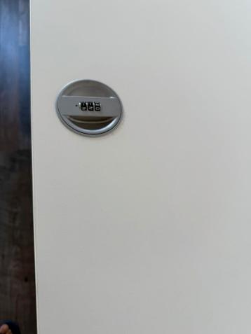 2x IKEA GALANT kast met schuifdeuren - wit - 160x120 cm - afbeelding 1