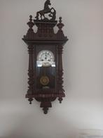 Antiek  paardjes klok, Antiek en Kunst, Ophalen