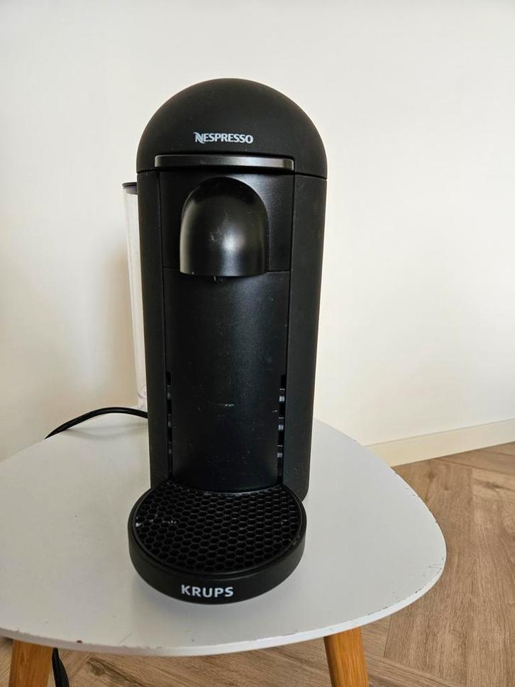 Nespresso Krups Koffiemachine, Witgoed en Apparatuur, Koffiezetapparaten, Gebruikt, Koffiepads en cups, Espresso apparaat, 1 kopje