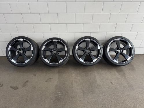 Audi OEM RS3 19 inch zwarte rotors zomerset Michelins, Auto-onderdelen, Banden en Velgen, Banden en Velgen, Zomerbanden, 19 inch