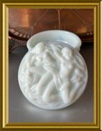 Oud wit glazen doosje Curt Schlevogt, Collectie Ingrid, Antiek en Kunst, Ophalen of Verzenden