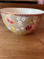 Pip Studio schaal/kom 18cm khaki., Huis en Inrichting, Keuken | Servies, Ophalen of Verzenden, Overige stijlen, Porselein, Schaal of Schalen