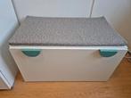 Speelgoedkist met bank - Ikea Smastad, 50 tot 70 cm, Zo goed als nieuw, Ophalen, Minder dan 90 cm