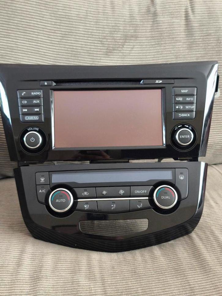 Nissan Xtrail Qashqai multimedia systeem, Auto diversen, Autoradio's, Zo goed als nieuw, Ophalen
