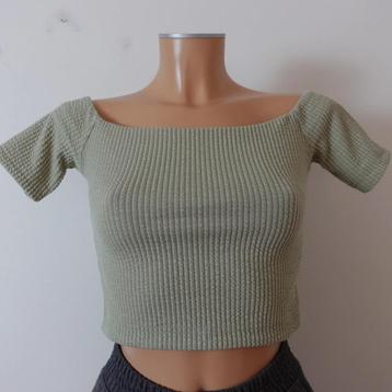 Guess gebreide crop top/blouse met korte mouwen, maat S beschikbaar voor biedingen