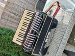 Accordeon voor decoratie of enz..., Muziek en Instrumenten, Accordeons, Overige merken, Gebruikt, 96-bas, Toetsaccordeon