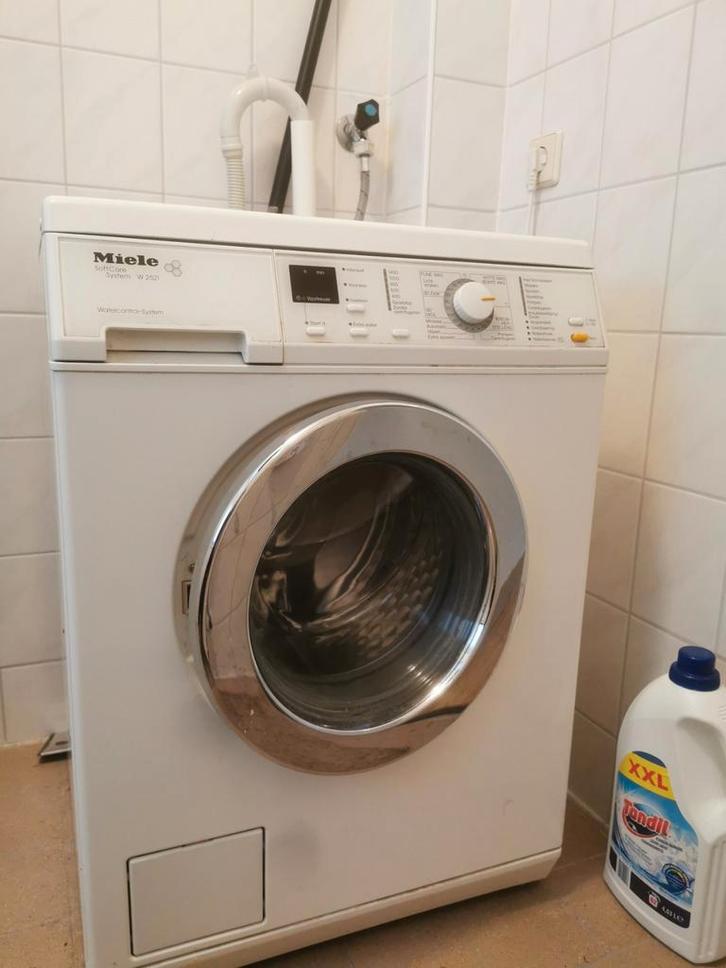 Miele Softcare System W2521 Wasmachine, Witgoed en Apparatuur, Wasmachines, Gebruikt, Voorlader, 4 tot 6 kg, 85 tot 90 cm, 1200 tot 1600 toeren