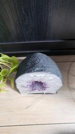 Prachtige amethist geode Brazilië korting, Verzamelen, Mineralen en Fossielen, Ophalen of Verzenden, Mineraal
