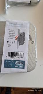 Nieuw Nemef Slot - Badkamer/WC Slot 1444, Doe-het-zelf en Verbouw, Hang- en Sluitwerk, Ophalen of Verzenden, Nieuw, Overige materialen