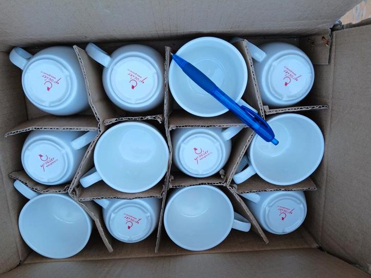 Grocier Innovation Laag Kopjes - 24 stuks, Huis en Inrichting, Keuken | Servies, Nieuw, Kop(pen) en/of Schotel(s), Effen, Keramiek