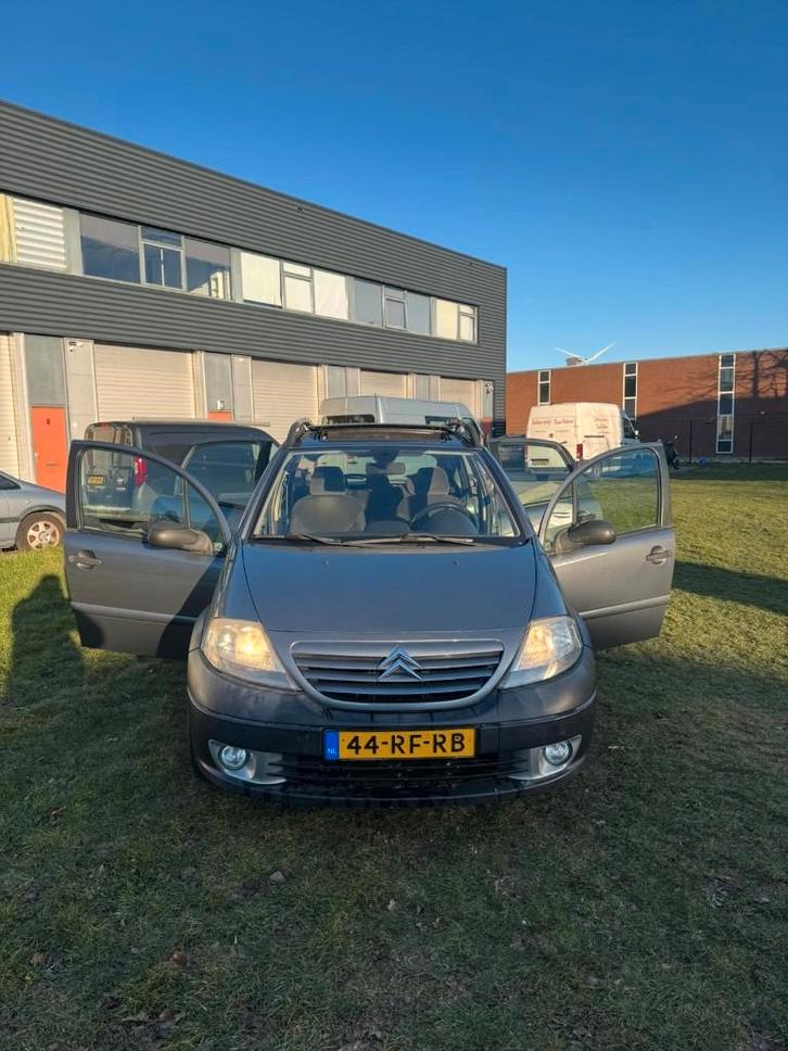 Citroën C3 1.6 I 16V Sensodrive X-tr 2005 Grijs, Auto's, Citroën, Bedrijf, C3, ABS, Alarm, Head-up Display, Isofix, Open dak, Stuurwielverwarming