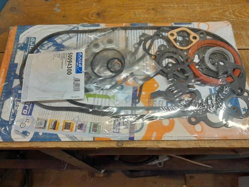 Incompleet motorpakkingset pakkingsetNissan Cherry Sunny 1.3, Auto-onderdelen, Klein materiaal, Nissan, Nieuw, Verzenden