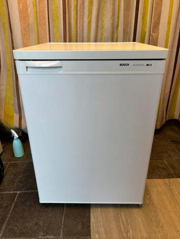 Bosch Tafelmodel Vriezer - 4 Laden - Schoon - Werkt Goed beschikbaar voor biedingen