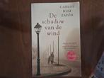 Carlos Ruiz Zafón - De schaduw van de wind, Ophalen of Verzenden, Zo goed als nieuw, Nederland, Carlos Ruiz Zafón