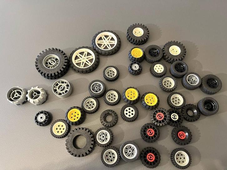 Lego P06 - Partij wielen technic/groot, Kinderen en Baby's, Speelgoed | Duplo en Lego, Gebruikt, Lego, Losse stenen, Ophalen of Verzenden