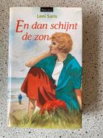 Leni Saris - En dan schijnt de zon - trilogie, Ophalen of Verzenden, Zo goed als nieuw, Leni Saris