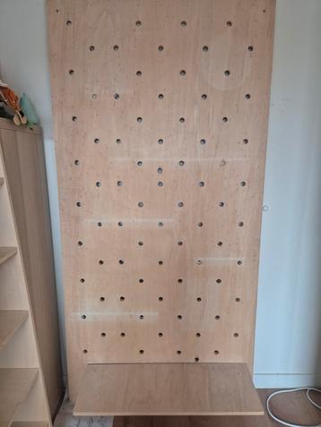 Gratis Wandpaneel / pegboard  beschikbaar voor biedingen