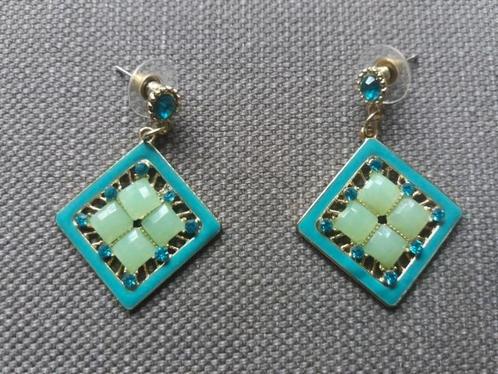 Ibiza oorbellen (NOOIT GEDRAGEN), Sieraden, Tassen en Uiterlijk, Oorbellen, Nieuw, Hangers, Overige materialen, Ophalen of Verzenden