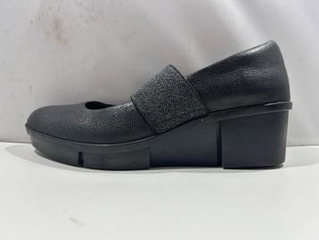 Clarks, maat 39 stoere zwarte Mary Janes schoenen beschikbaar voor biedingen