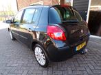 Renault Clio 1.4-16V Rip Curl Panoramadak, Auto's, Renault, Voorwielaandrijving, Gebruikt, Zwart, 4 cilinders