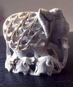 Antiek handgemaakt uit speksteen in India, Antiek en Kunst, Ophalen of Verzenden