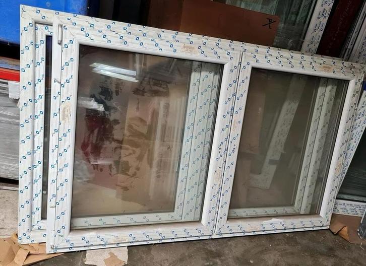 Nieuw Kunststof Raamkozijn Hx1.10 Bx200 incl Hrr++ glas, Doe-het-zelf en Verbouw, Kozijnen en Schuifpuien, Nieuw, Raamkozijn, Kunststof