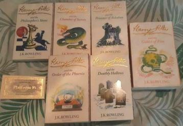 Harry Potter: Bloomsbury signature edition, paperback Engels beschikbaar voor biedingen