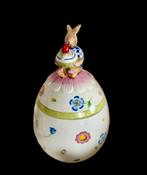 Villeroy & Boch Bunny Family Hazenjongen.op.GROOT.EI+Cupcake, Ophalen of Verzenden, Zo goed als nieuw