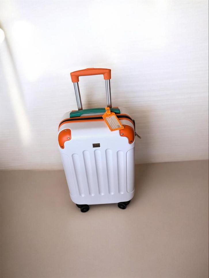 Witte trolley /reiskoffer met oranje accenten, Sieraden, Tassen en Uiterlijk, Koffers, Nieuw, Hard kunststof, Minder dan 50 cm